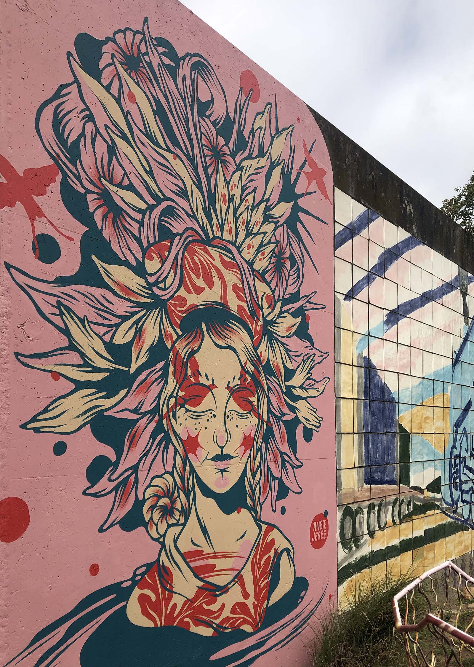 She is there, Cabbagetown, Atlanta, 2023
